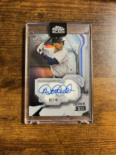 2026 Topps Chrome Black Derek Jeter Ivory Autographs (RAW)