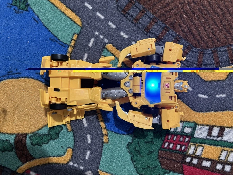 Transformers Bumblebee Cyberverse Adventures Dinobots Unite Roll N’ Change 2021 - Bild 4 von 4