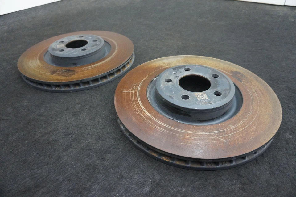 Juego de 2 rotores de freno de disco delanteros izquierdo y derecho OEM 4M0615301AN Audi S5 B9 2018-24 Foto 2 de 4