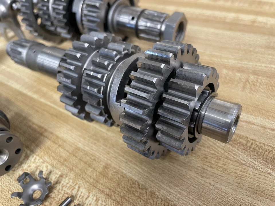 1978 Yamaha XT500 transmissão trans engrenagens garfos de câmbio conjunto de bateria 78 XT 500 - Imagem 3 de 4