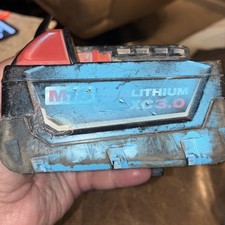 Milwaukee M18 REDLITHIUM XC3.0 18V 3Ah Battery Works great 