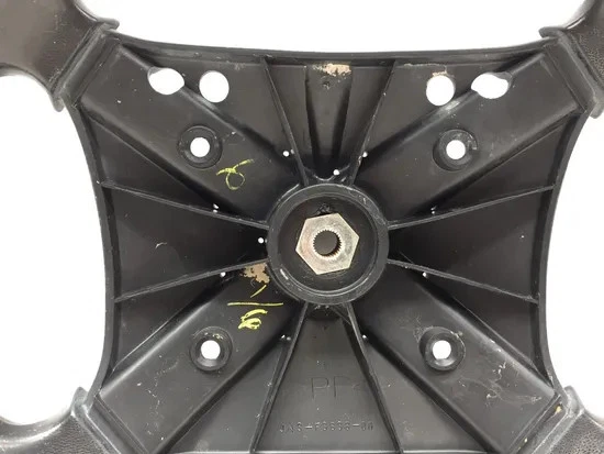 Volante 2006 Yamaha Rhino 660 YXR660FA 4x4 3356 - Imagem 2 de 4