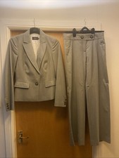 Tuta pantalone donna Reiss, grigio, indossata una volta taglia 10 giacca taglia 12 pantaloni.