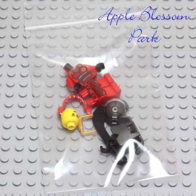 NEW Lego Ninjago Red SAMURAI X NINJA MINIFIG - Nya Female