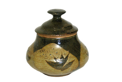 Greg Daly Lidded Bowl. Australian Studio Pottery  