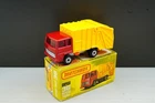 Matchbox Lesney No 36 Refuse Truck Met Red VNM to M +Original Box