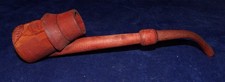 Très belle pipe à tabac longue tige en bois sculpté main art populaire clochard jamais utilisée