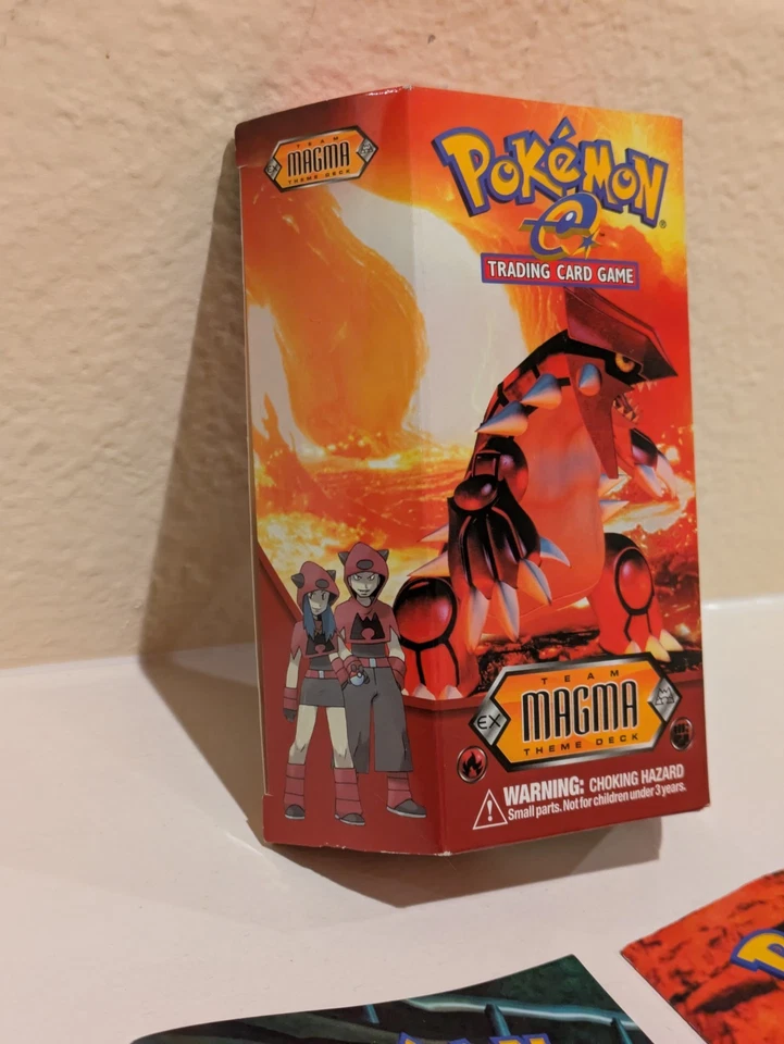 OPEN BOX VINTAGE Pokemon Trading Card Game TCG EX Team Aqua vs Magma Theme Deck - Image 3 of 4
