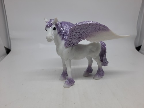 2013 White & Purple Glittery Sparkly Pegasus Horse Toy Figurine Wings Fantasy