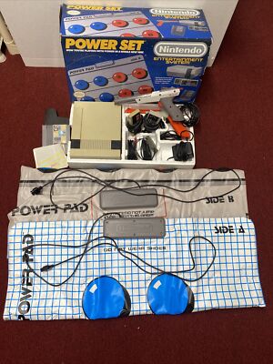 Vintage Original Nintendo NES Power Set Video Game Console 2 Controllers & Box