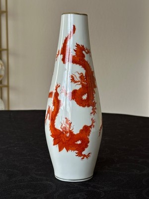 Prunk-Vase Handmalerei ''roter Drache'' Graf von Henneberg + PGM 28cm Hoch Ilmena