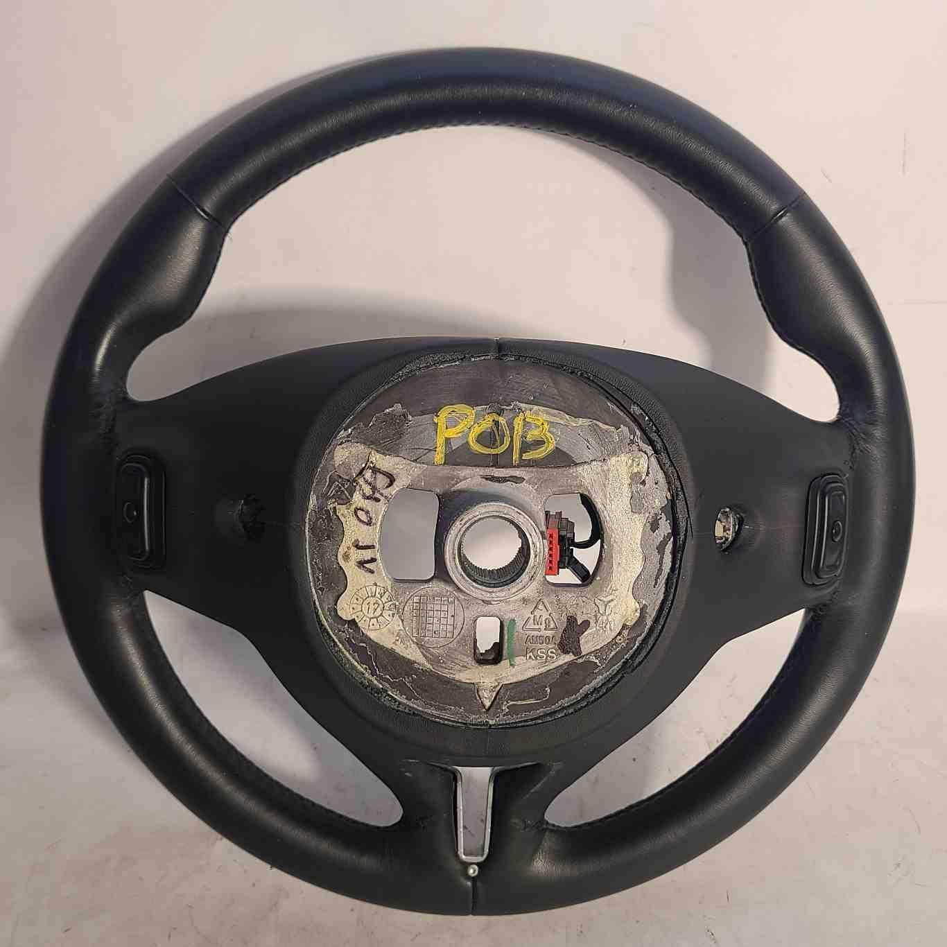 19 MASERATI LEVANTE Black Leather Steering Wheel Audio and Cruise Controls 