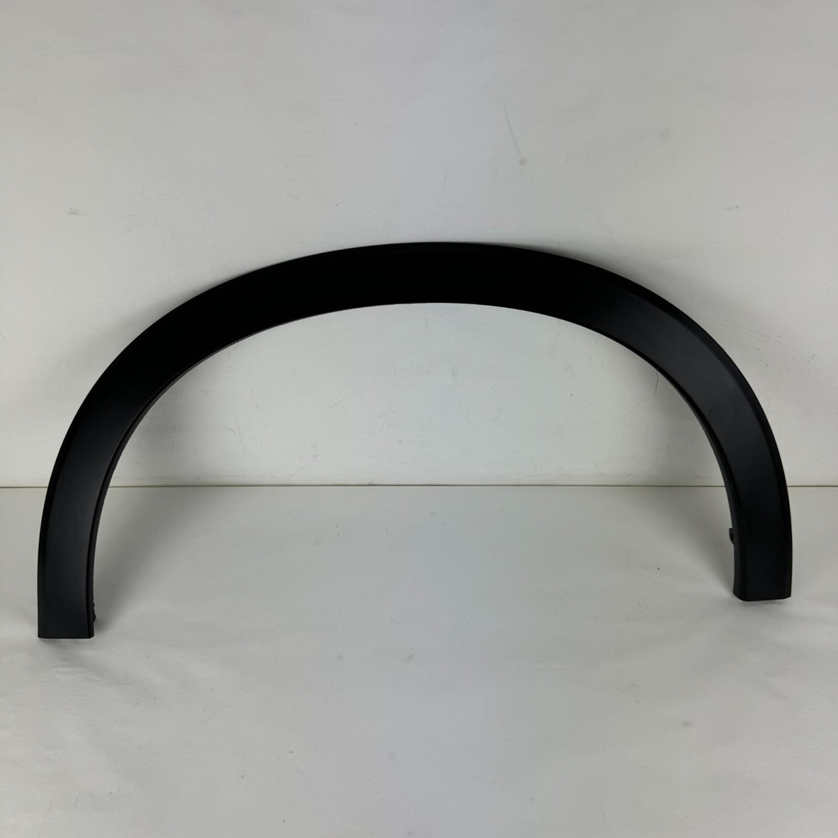 OEM 2016 2017 2018 Honda HR-V Front Left Fender Flare Wheel