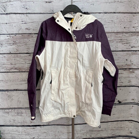 Mountain Hardwear Winter Jacket - image 1