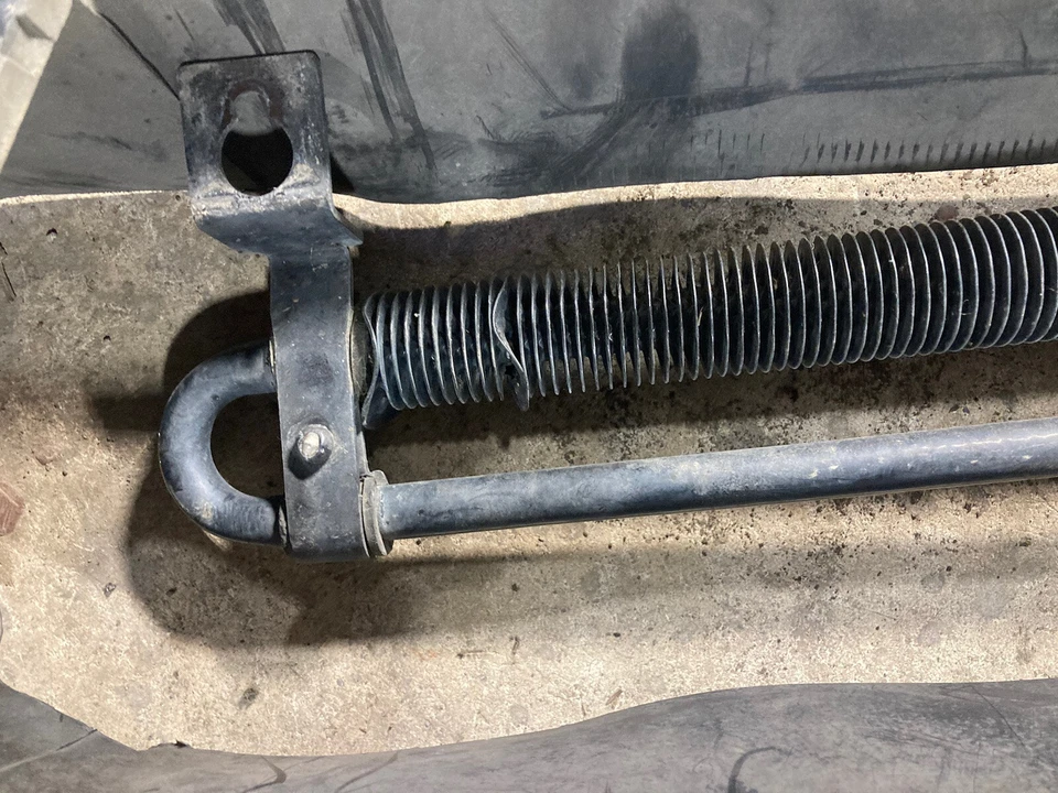 2005 2006 2007 Volvo S60R S60 V70R Power Steering Cooler 30655835 OEM #1578M - Image 3 of 4