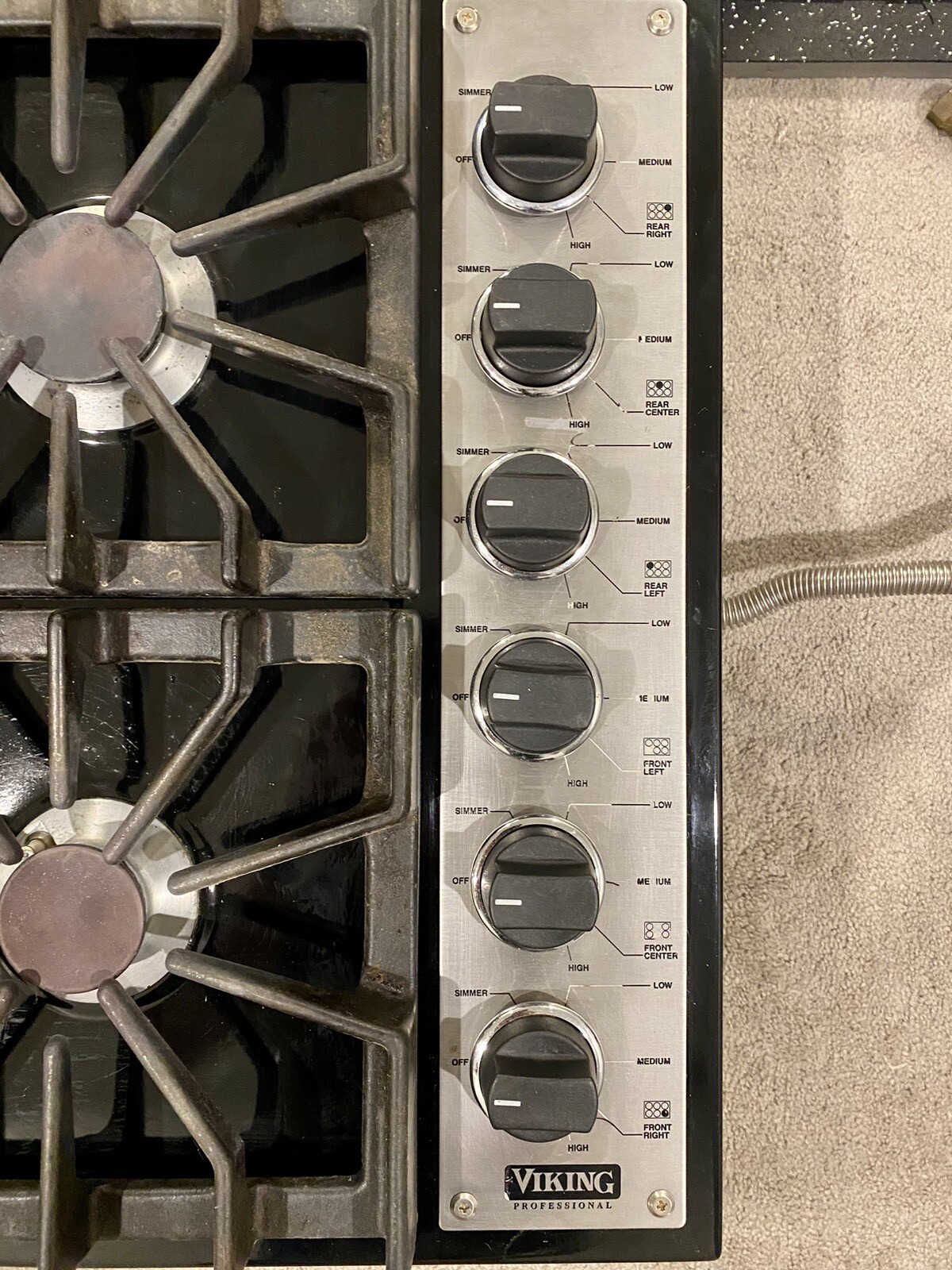 Viking Professional 5 Series 36" 6 Burner Natural Gas Cooktop VGSU161