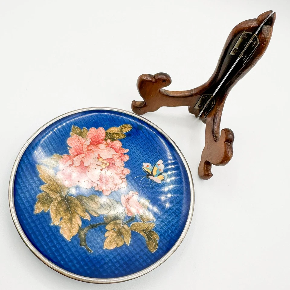 Antiguo Plato Ginbari Cloisonne Plateado Azul Coral Peonía Flor Mariposa con Soporte Foto 4 de 4