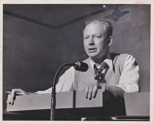 BROOKLYN DODGERS Sportscaster RED BARBER 1943 Type 1