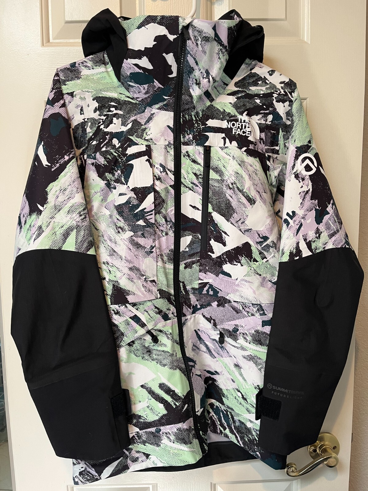The North Face Women's Summit Series Shell Ski Jacket XS