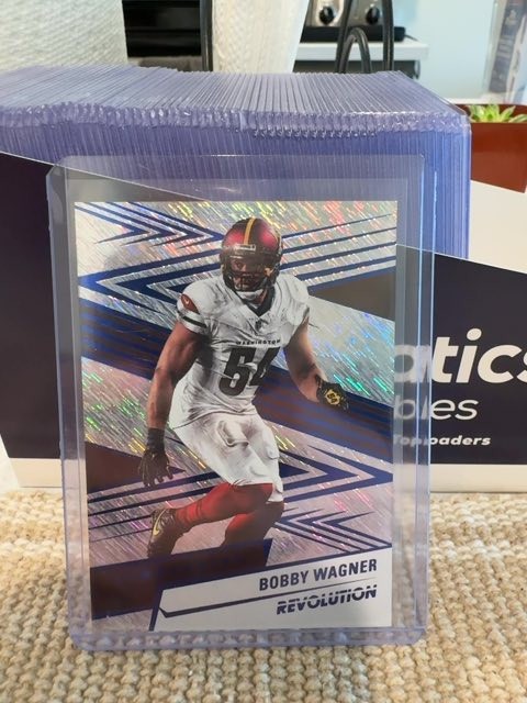 2025 Panini Revolution Bobby Wagner #135 Revolution Refractor /599 COMMANDERS
