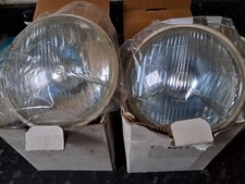 UN PAR DE FAROS CLÁSICOS FIAT 500, SIN ORIFICIO DE LUZ LATERAL