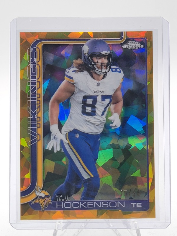 T.J. HOCKENSON 2025 TOPPS CHROME SAPPHIRE GOLD REFRACTOR /50 #200 VIKINGS Q2091