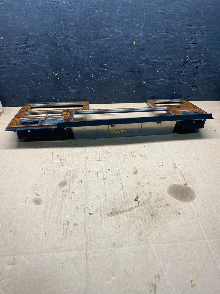 1988-1991 OEM Chrysler New Yorker Speedometer Instrument Cluster Bezel P5583 DG - Image 4 of 4