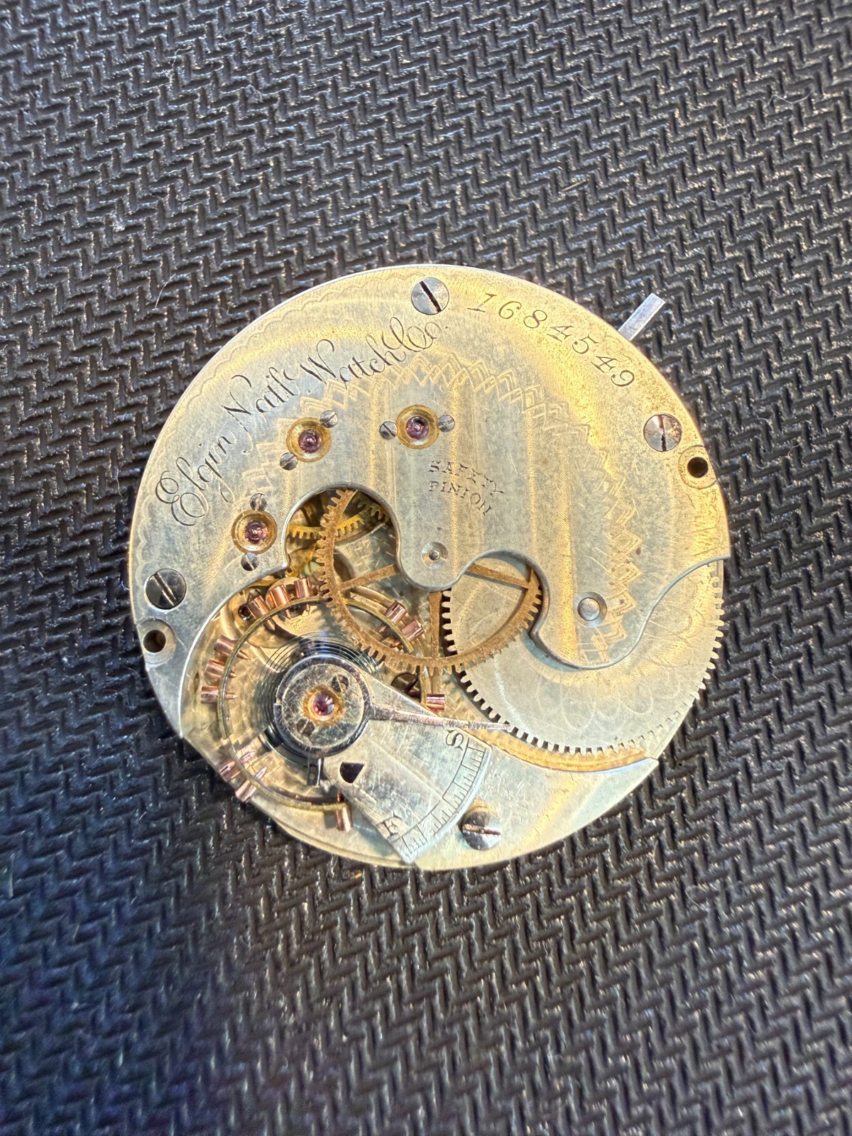 Elgin 1884 , 15 jewels, size 6, seconds at 6 [3] pocketwatch
