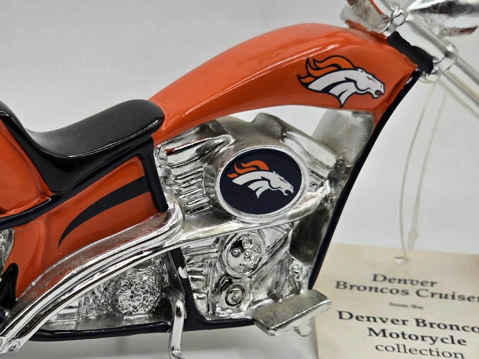 汉密尔顿系列丹佛野马巡洋舰摩托车雕像2014限量版 — 第 4/4 张图片