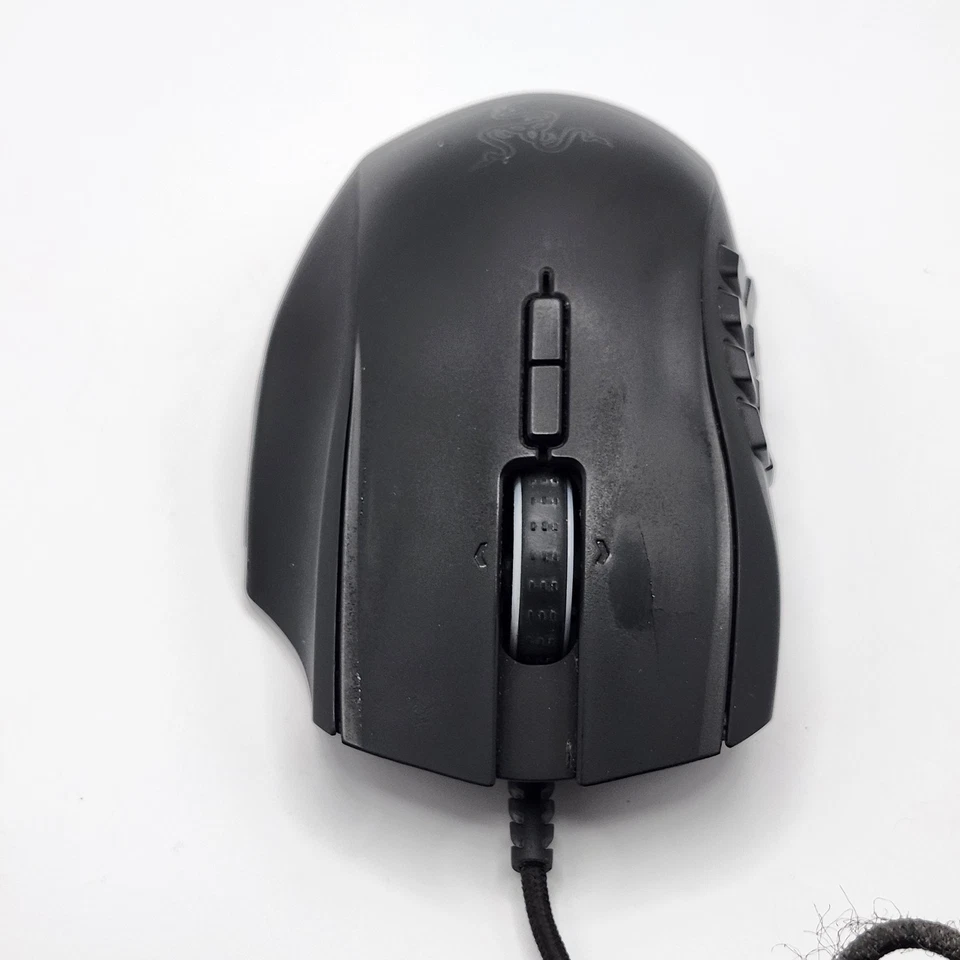 Razer Naga 2014 Rz01-0104 Gaming Mouse Tested & Working - Image 3 of 4