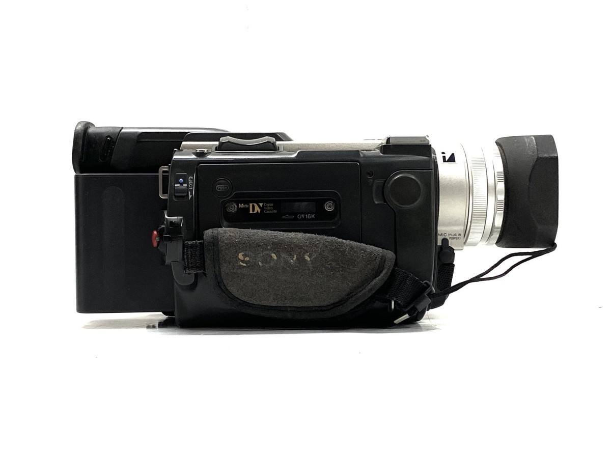 SONY DCR-TRV900E Mini DV Tape Digital Video Camera HANDYCAM