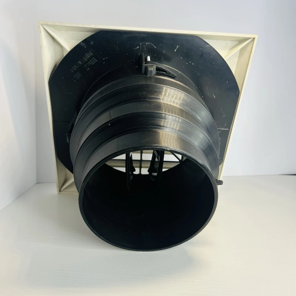 Duto de teto Airtec Air Vent modelo MV 11” x 11” usado em excelente estado - Imagem 3 de 4