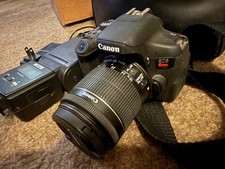 Canon EOS Rebel T6i DSLR  18-55mm IS STM Lens  Metz 54 AF-1N Flash Bundle