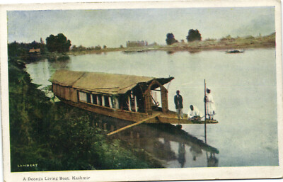 PC INDIEN, KASHMIR, A DOONGA LIVING BOAT, Vintage Postcard (b33557)