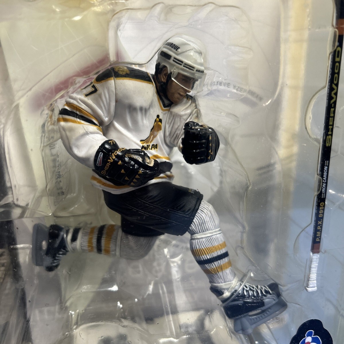 McFarlane's Sports Picks NHLPA 77 Ray Bourque series 1 | eBay