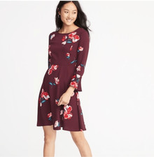 Old Navy burgundy floral Fit & Flare Flute-Sleeve Crepe Dress size L NWT