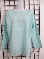 "NEW OLD STOCK"  PARIS STATION / USA   🌸  SIZE 16 / 42" BUST==EMBROIDERY BLOUSE