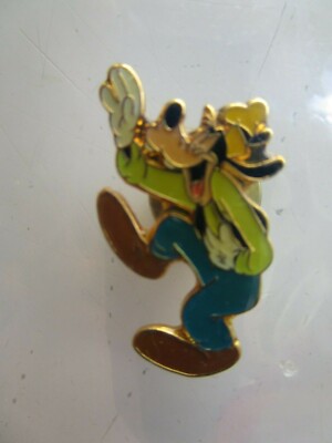 Pin 1119 Monogram - Goofy - Having a Good Laugh 1980's RARE  DISNEY 