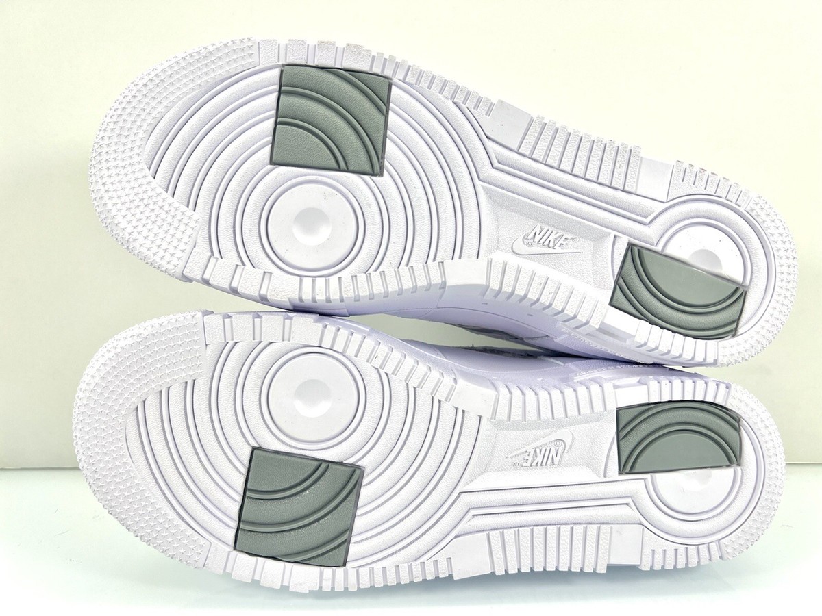 ☆送料・関税込☆NIKE★NIKE AIR FORCE 1 PIXEL SE★22-26cm★ ☆送料・関税込☆NIKE☆NIKE AIR FORCE 1 PIXEL SE☆22-26cm