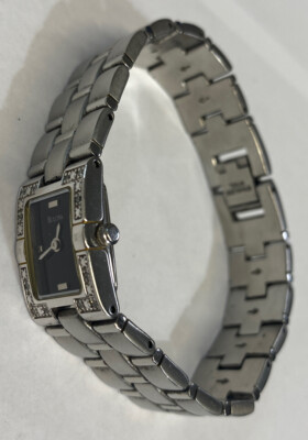 Bulova ladies stainless steel diamond dress watch NEW BATTERY BULOVA Women main image 4