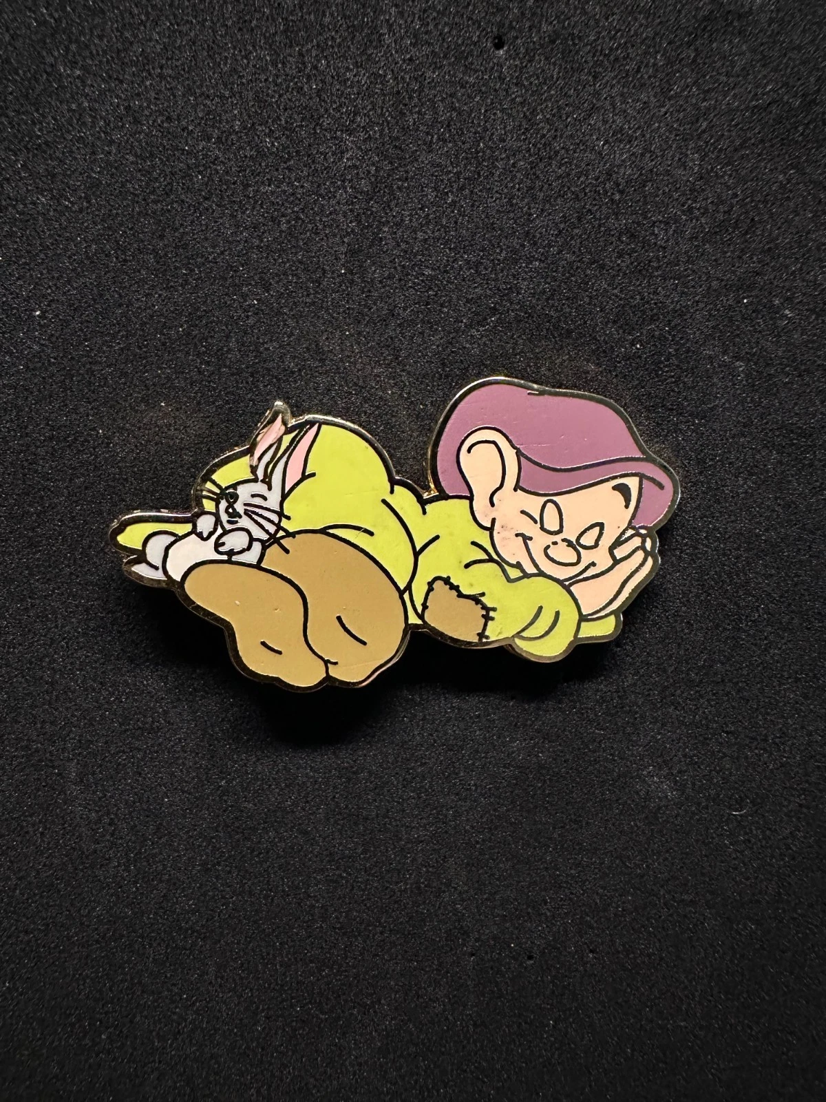 2006 Disney Shopping Dopey Dwarf Sleeping Advent Calendar Tree Pin LE 1000