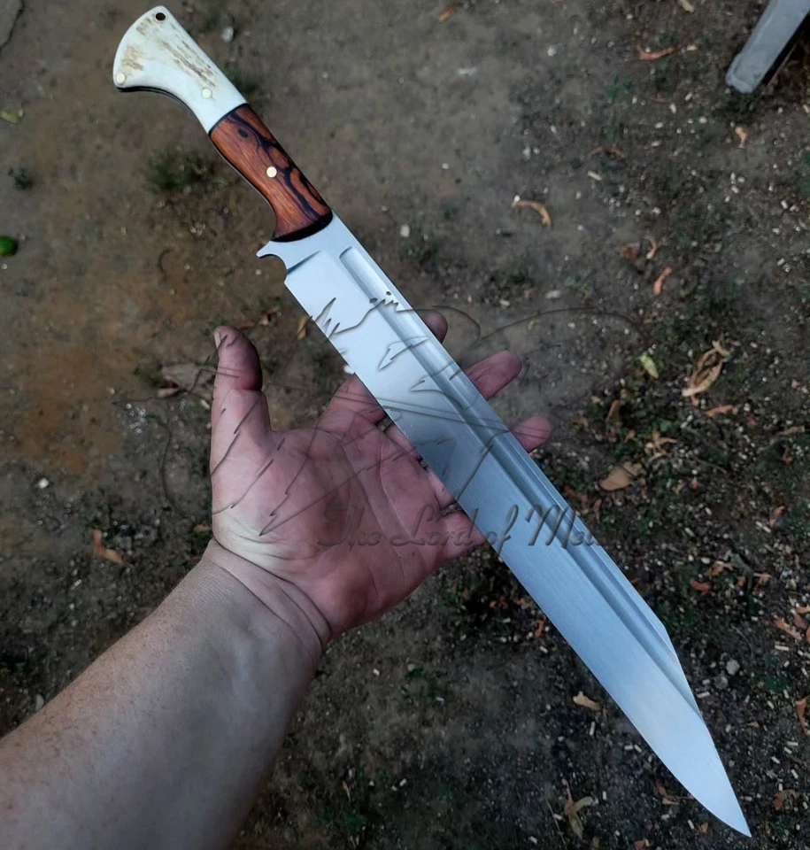 ESPADA SEAX UBR PERSONALIZADA HECHA A MANO DE ACERO AL CARBONO CON MANGO DE CUERNO DE CIERVO Foto 2 de 2