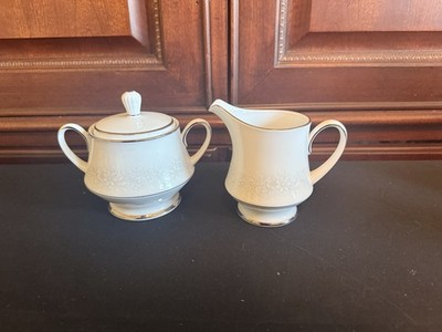 Noritake Porcelain Creamer & Sugar Set, White Floral, Lid/Handles, 3pc 2987