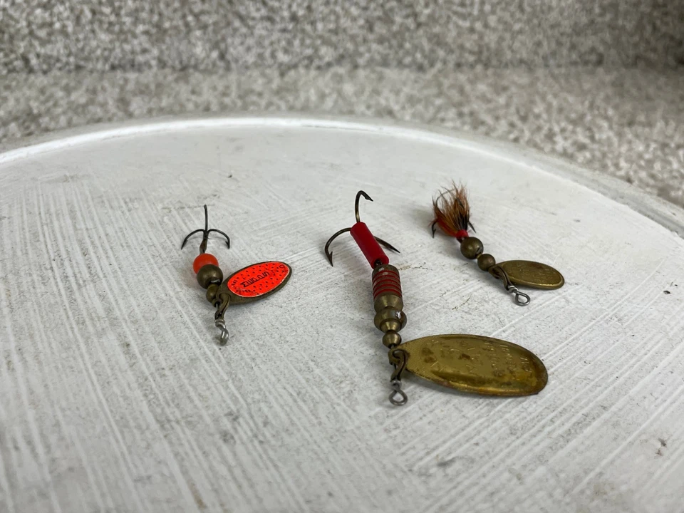 Lot of 3 Mepps Trout Spinner Fishing Lure Bait 0/3 Multicolor - Image 3 of 4