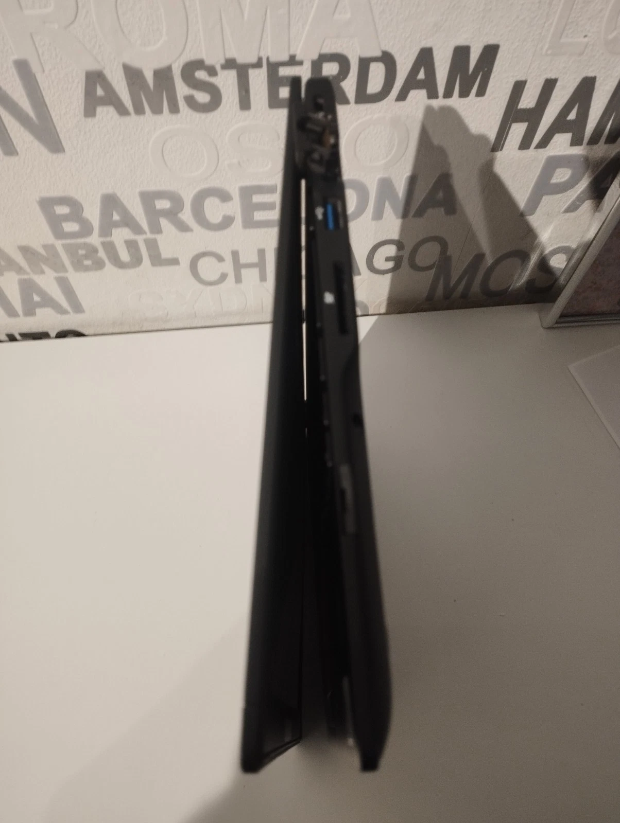 💻 Fujitsu LIFEBOOK U9310 – i5 | 16GB RAM | 512GB SSD | LTE | FHD – Ultraleicht - Bild 4 von 8