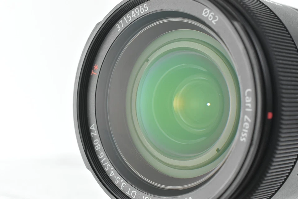 [N MINT/Hood] SONY Carl Zeiss Vario-Sonnar T* DT 16-80mm f/3.5-4.5 from Japan - Image 3 of 4