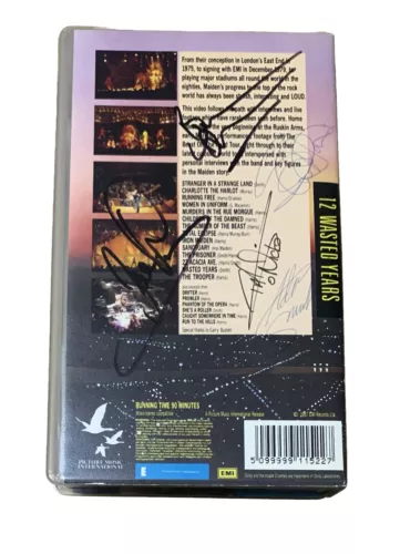 SIGNÉ IRON MAIDEN 12 ANNÉES PERDUES VHS BRUCE DICKINSON STEVE HARRIS DAVE MURRAY