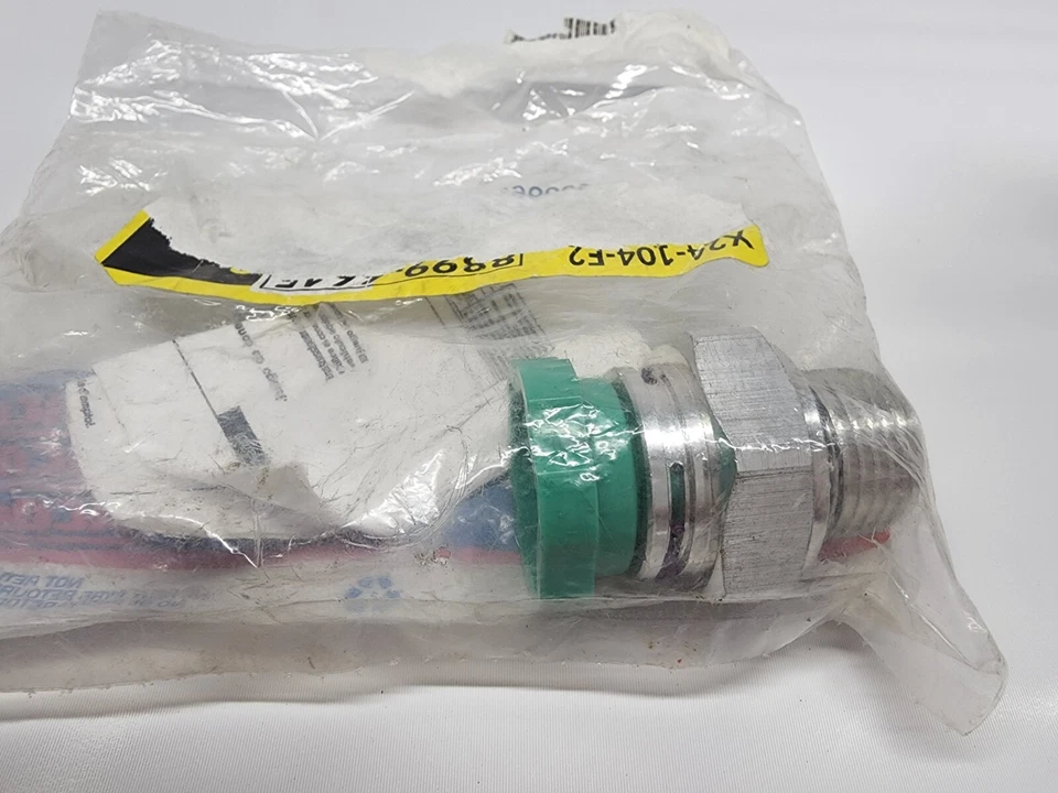 AC Delco GM Transmission Oil Cooler Outlet pipe connector 88996645 - Image 2 of 4