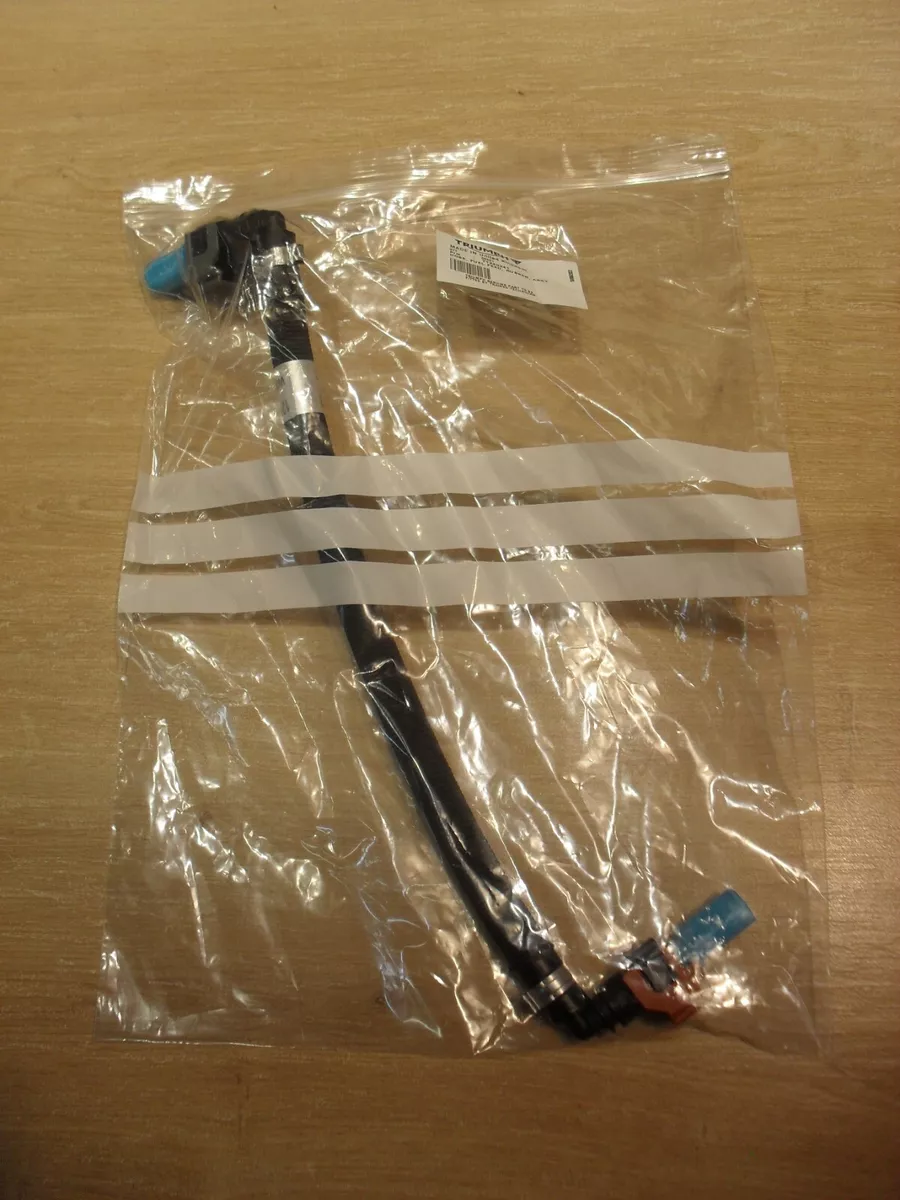 GENUINE TRIUMPH STREET TRIPLE DAYTONA FUEL HOSE FUEL FEED HOSE 