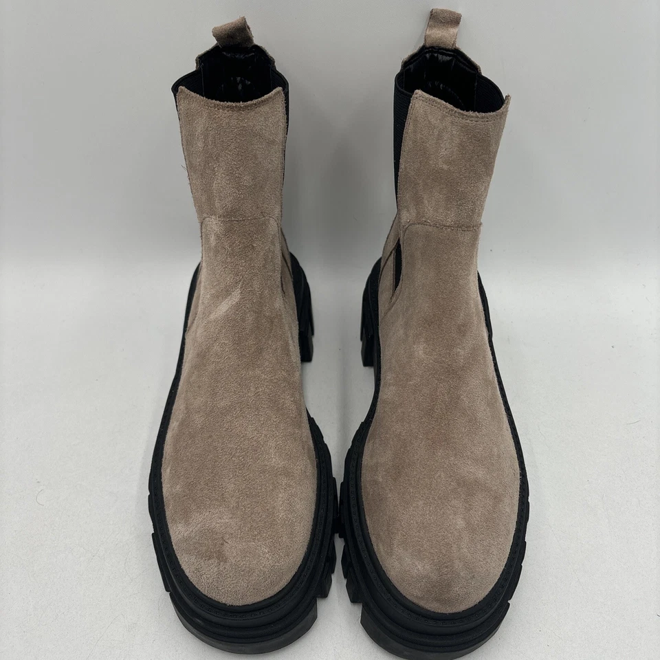 Marc Fisher MERON Light Natural Suede Lugsole Ankle Boots Women’s Size 7.5M - Image 4 of 4